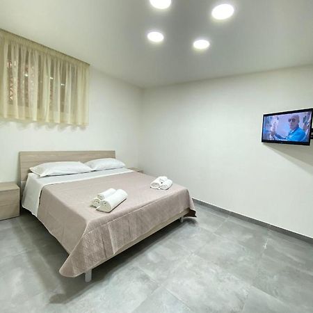 نابولي The Gate Apartment المظهر الخارجي الصورة